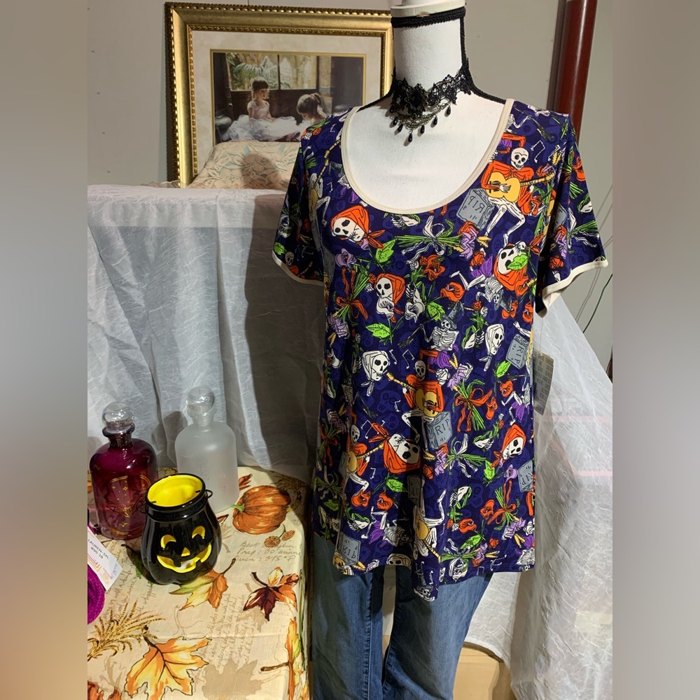 Lularoe Classic T Blue Dia de los Muertos Shirt